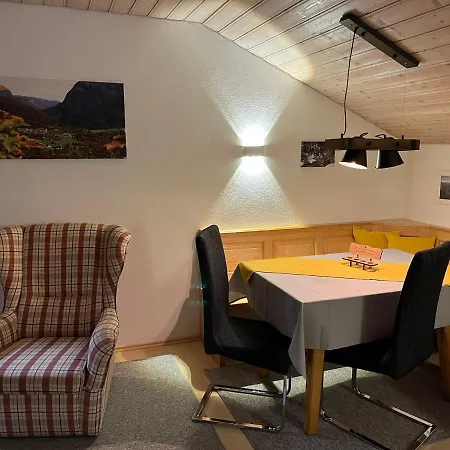 Haus Stiafei Apartment